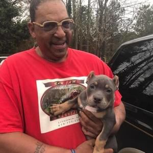 Meet your Posher, Larry